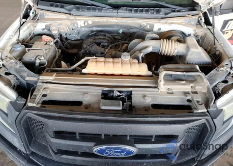 2016 Ford F150 из США, поврежденный, VIN 1FTMF1C81GKD14665